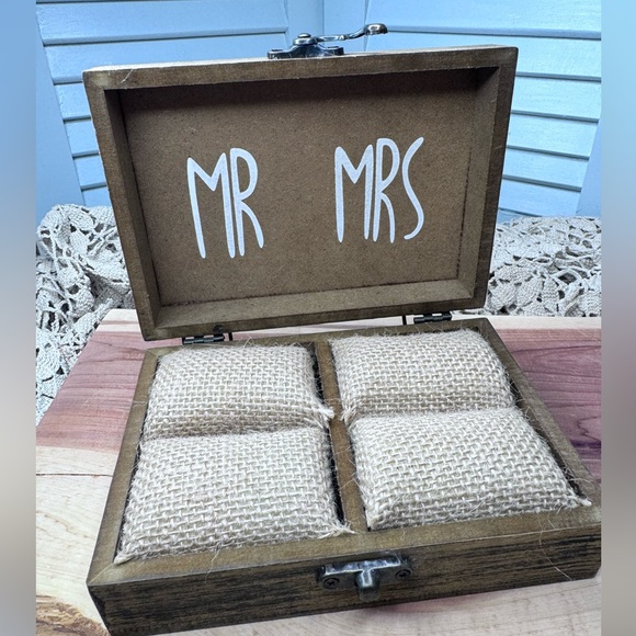 “And the two became one” Wedding Ring Bearer Ring Box… Happily, only used once! - Picture 4 of 4